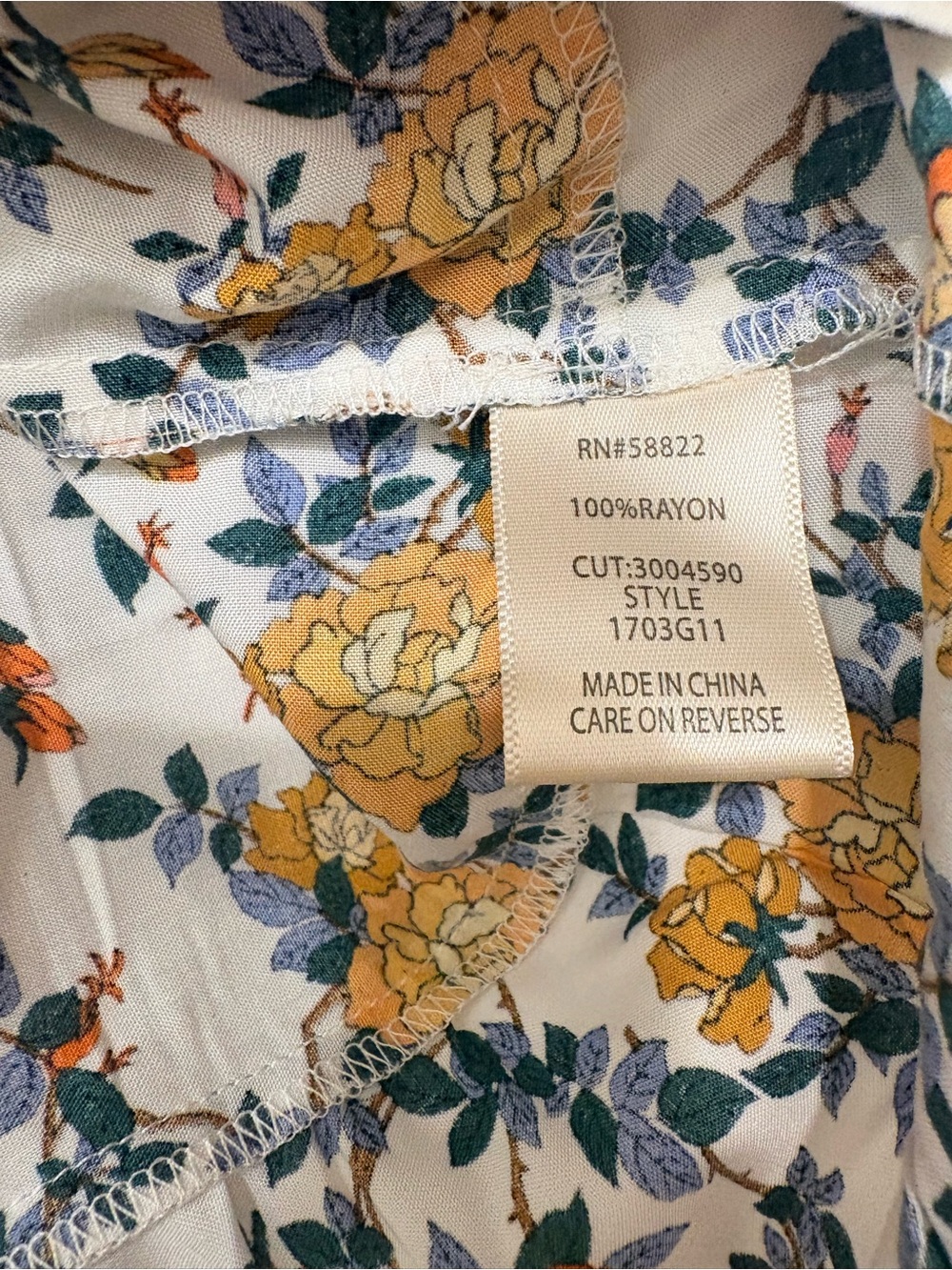 Max Studio Floral Tiered Skirt Butter Yellow Ivory Rayon Smocked Waist Large NWT - Picture 4 of 11